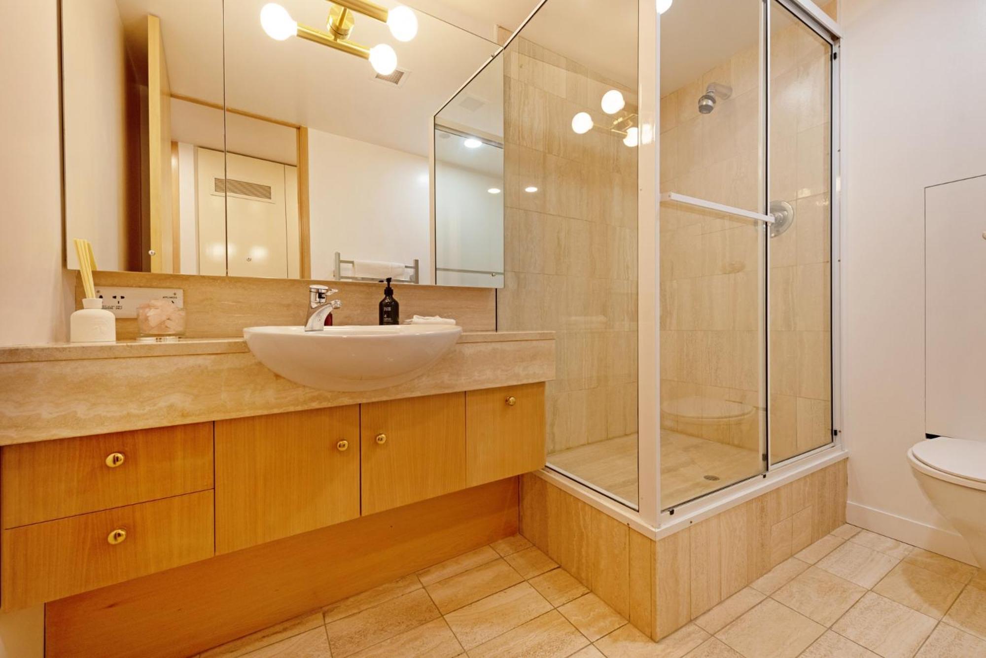 Bay Suites - 328 Oriental Parade เวลลิงตัน ภายนอก รูปภาพ