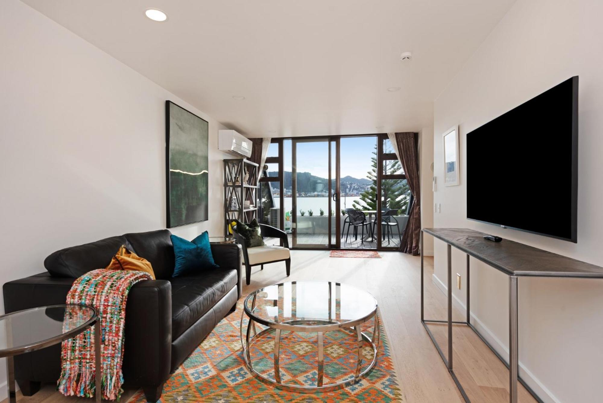 Bay Suites - 328 Oriental Parade เวลลิงตัน ภายนอก รูปภาพ