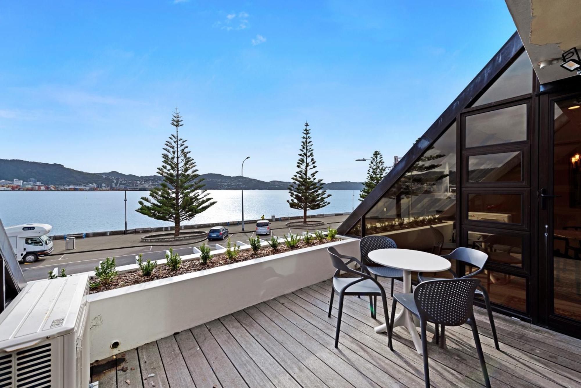 Bay Suites - 328 Oriental Parade เวลลิงตัน ภายนอก รูปภาพ